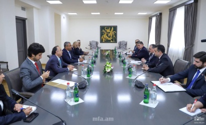 ԱԳ նախարար Զոհրաբ Մնացականյանը հանդիպում է ունեցել Արաբական Միացյալ Էմիրությունների պետնախարար Ահմեդ Ալի Ալ-Սայեղի հետ
