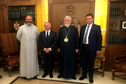Տավուշի մարզպետը և Արամ Ա կաթողիկոսը քննարկել են համագործակցության հարցեր