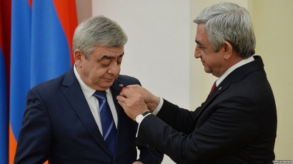 Սերժ Սարգսյանի եղբոր գործը կքննի նրանց հետ սերտ հարաբերություններ ունեցող դատավորը. «Ժողովուրդ»