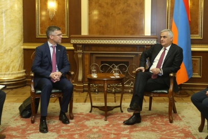 Փոխվարչապետ Մհեր Գրիգորյանը Շվեդիայից ժամանած պատվիրակության անդամների հետ քննարկել է երկկողմ համագործակցության զարգացման հեռանկարները