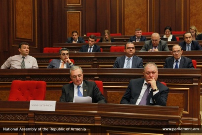 Տիգրան Խաչատրյանը ելույթ է ունեցել «ՀՀ նախագահության տարին ԵԱՏՄ-ում. մարտահրավերներ և հնարավորություններ» լսումներին