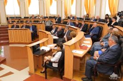 Արցախի ԱԺ Ֆինանսաբյուջետային և տնտեսական կառավարման հարցերի մշտական հանձնաժողովը քննարկել է ոլորտային նախագծեր