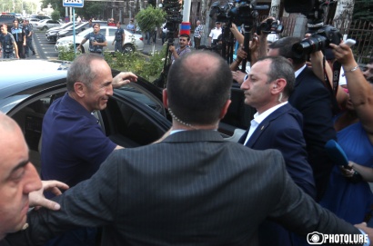 «Կարծում եմ՝ դուք տեսել եք, որ ո՛չ օրենք կա, ո՛չ օրինականություն». Ռոբերտ Քոչարյանը ներկայացավ «Երևան-Կենտրոն» ՔԿՀ. ՏԵՍԱՆՅՈՒԹ. Tert.am
