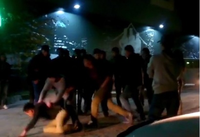 Էրեբունու ոստիկանների օպերատիվ գործողությունների արդյունքում Երևանում կանխվել է  մի խումբ երիտասարդների «ռազբորկան», որը կարող էր տխուր հետևանքներ ունենալ