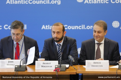 Մեկնարկել է ԱԺ նախագահ Արարատ Միրզոյանի աշխատանքային այցն ԱՄՆ. ՖՈՏՈՌԵՊՈՐՏԱԺ