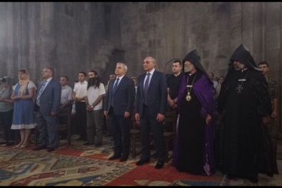 Բակո Սահակյանը Գանձասարի վանական համալիրում մասնակցել է Վարդավառին նվիրված միջոցառմանը