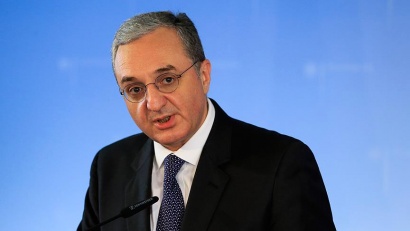 Երբ Հայաստանի նման կայունության կղզի ես, դա ձեռնտու է բոլորին․ Զոհրաբ Մնացականյան․ «Ամերիկայի ձայն»