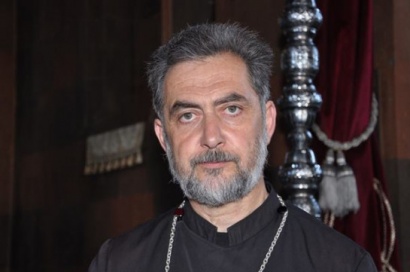 Ամենավտանգավոր մարդիկ նրանք են, ովքեր անտարբեր են ազգի ապագայի հանդեպ․ քահանա․ «Իրավունք»