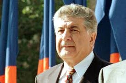 Կարեն Դեմիրճյանի բրոնզաձույլ արձանի նախագծային աշխատանքների համար գումար հատկացվեց