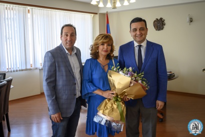 ԵՊԲՀ ռեկտորն ընդունել է «Adventist Health Glendale» բժշկական կենտրոնի փոխնախագահին. ՖՈՏՈՌԵՊՈՐՏԱԺ