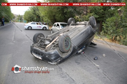 Խոշոր ավտովթար Երևանում. բախվել են Mitsubishi-ն և Opel-ը. վերջինս գլխիվայր շրջվել է. բնակիչներն ասում էին. գոնե հիմա խոստումները կատարեն. ՖՈՏՈՌԵՊՈՐՏԱԺ, ՏԵՍԱՆՅՈՒԹ
