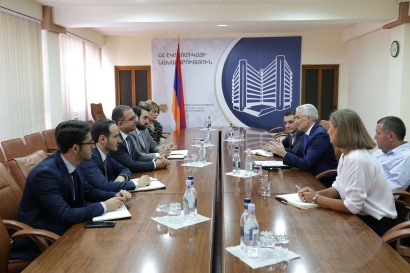 ՀՀ էկոնոմիկայի նախարան ընդունել է ՄԱԿ-ի մշտական համակարգող Շոմբի Շարփի ղեկավարած պատվիրակությանը. քննարկվել են երկկողմ հետաքրքրություն ներկայացնող հարցեր