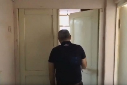 «Մելան հորքուր, Նիկոլն ա եկել». «Վայ, աստված, Փաշինյա՞նն ա, չեմ հավատում». Վարչապետը Ջերմուկում տնետուն է գնում. aravot.am