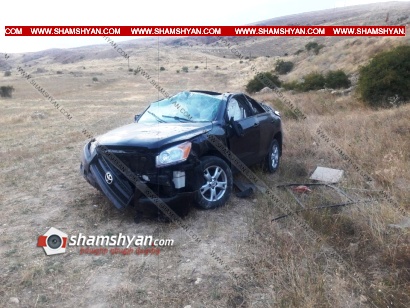 Խոշոր ավտովթար Վայոց Ձորի մարզում. 16-ամյա տղան Toyota Rav4-ով մի քանի պտույտ շրջվելով՝ հայտնվել է ձորակում. նրան և հասակակից ուղևորին տեղափոխել են հիվանդանոց. ՖՈՏՈՌԵՊՈՐՏԱԺ