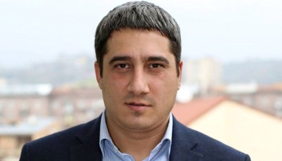 Էդգար Առաքելյանի` մանդատը վայր դնելու մասին որոշումը խորը արմատներ ունի. «Ժողովուրդ»