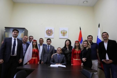 Շարունակվում են Զարեհ Սինանյանի հանդիպումները Ռուսաստանում. նա հանդիպել է Օբնինսկ քաղաքի հայ համայնքի ներկայացուցիչների հետ