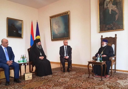 Ամենայն Հայոց Կաթողիկոսն ընդունել է Լիբանանից ժամանած պատվիրակության ներկայացուցիչներին