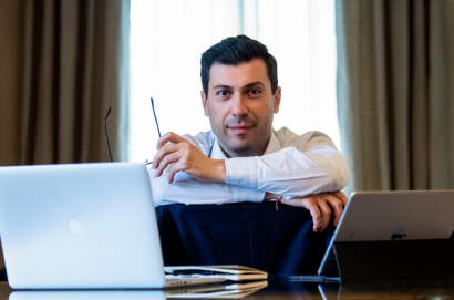 Քանի դեռ ներկա Հայաստանը, մեջքով դարձած ապագային, փորփրում է անցյալը՝ աղետի տանելով Հայրենիքը, նախկին առաջնորդներից յուրաքանչյուրը վերադառնալու պարտք ու իրավունք ունի․ Միքայել Մինասյան