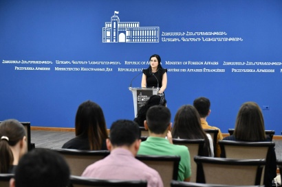 ԱԳՆ մամուլի խոսնակ Աննա Նաղդալյանի ճեպազրույցը լրագրողների հետ. ՏԵՍԱՆՅՈՒԹ