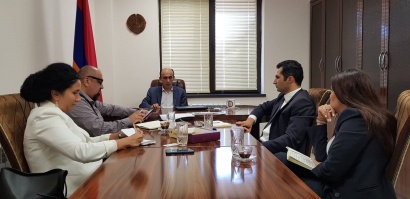 Արտակ Բեգլարյանը «Իմ քայլը» և «Վորլդ ՎիժնՀայաստան» հիմնադրամների ղեկավարության հետ քննարկել է Արցախում իրականացվելիք ծրագրերը