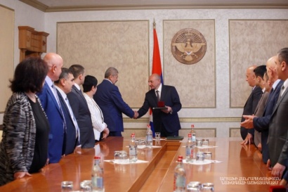 Բակո Սահակյանն ընդունել է ֆիզիկական կուլտուրայի և սպորտի ոլորտի մի խումբ ներկայացուցիչների. ՖՈՏՈՌԵՊՈՐՏԱԺ
