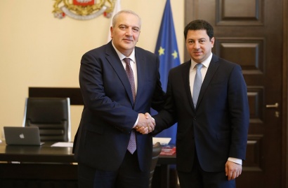 Վրաստանում ՀՀ դեսպանը հանդիպում է ունեցել Վրաստանի խորհրդարանի նախագահ Արչիլ Թալակվաձեի հետ