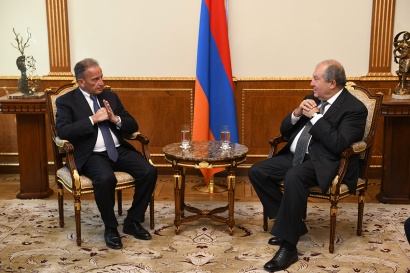 Շարունակվում է աշխատանքը Հայաստան ներդրումներ ներգրավելու ուղղությամբ.նախագահ Արմեն Սարգսյանն ընդունել է ֆրանսիացի հայտնի գործարար Հենրի Պրոգլյոյին
