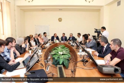 Ընտրական բարեփոխումների աշխատանքային խումբը քննարկել Է կուսակցությունների ֆինանսավորման հարցեր