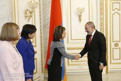 Վարչապետն ընդունել է ԱՄՆ կոնգրեսականներ Ջեքի Սփիրին և Ջուդի Չուին