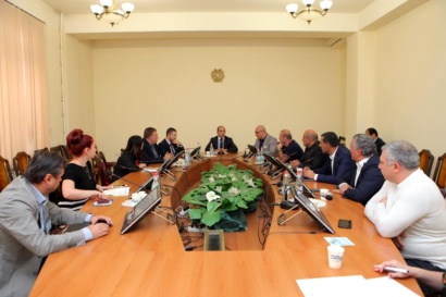 Արսեն Ջուլֆալակյանը «Պետություն-գիտություն-սպորտ» խորագրով հանդիպում է կազմակերպել