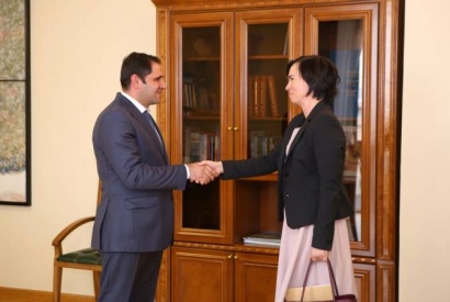 ՏԿԵ նախարարը Լիտվայի դեսպանին ներկայացրել է ենթակառուցվածքների զարգացման առաջնահերթությունները