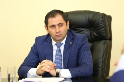 Նախարար Սուրեն Պապիկյանն անգամ հանգստյան օրերին հետևում է հանրապետությունում իրականացվող ճանապարհաշինարարական աշխատանքներին, իսկ «Հյուսիս-Հարավ»-ի պատասխանատուները «ոչ գվվում են, ոչ բվվում». ՖՈՏՈՌԵՊՈՐՏԱԺ, ՏԵՍԱՆՅՈՒԹ