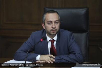 Կառավարությունում քննարկվել են պետություն-եկեղեցի հարաբերություններին առնչվող հարցեր