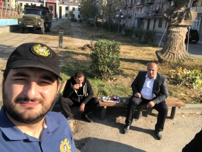 Իջևանում մութ փողոցները, որոնց պատճառով բազմաթիվ վրաերթեր են տեղի ունեցել, այդ թվում մահվան ելքով, այլևս պատմություն է, իսկ որոշ մարդիկ շարունակում են «մածունը սև համարել». ՖՈՏՈՌԵՊՈՐՏԱԺ