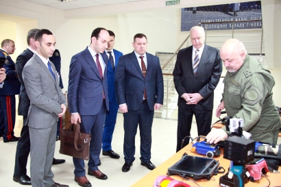 ՀՀ Քննչական կոմիտեի նախագահի գլխավորած պատվիրակությունը ՌԴ-ում ծանոթացել է գործընկեր գերատեսչության կողմից կիրառվող ժամանակակից տեխնիկա-կրիմինալիստիկական սարքավորումներին. ՖՈՏՈՌԵՊՈՐՏԱԺ