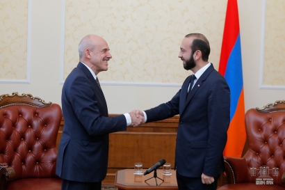 Աժ նախագահը Գերմանիայի դեսպանի հետ հանդիպմանը ողջունել է Բունդեսթագի պատգամավորների այցերն Արցախ