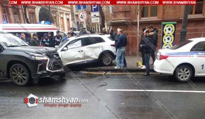 Ավտովթար Երևանում. բախվել են Lexus-ն ու KIA-ն. KIA-ն մասամբ հայտնվել է մայթին. ՖՈՏՈՌԵՊՈՐՏԱԺ, ՏԵՍԱՆՅՈՒԹ