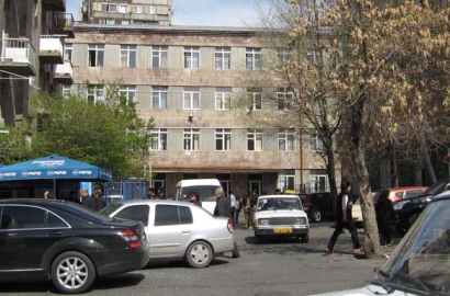 Արտակարգ դեպք Երևանում. Խաչիկ Դաշտենցի անվան դպրոցում ֆիզկուլտուրայի դասի ժամանակ աշակերտը դանակահարել է աշակերտին