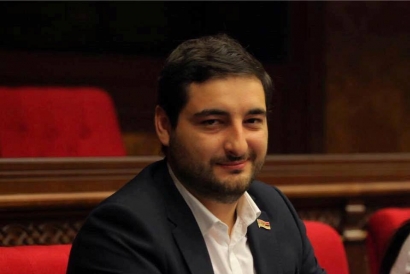 Ազգային ժողովի պատգամավոր Սիփան Փաշինյանը այս տարի իր կատարած աշխատանքով ապացուցեց նախկին պատգամավորներին ու տեղական «իշխանիկներին», որ եթե սիրում ես քո հողն ու ջուրը, ապա բնակչիդ միշտ կարողանում ես սատար կանգնել