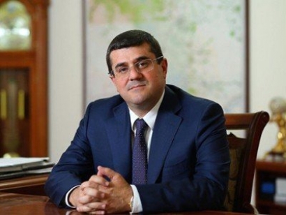 Մինչև 2025թ.-ը կավարտենք Արցախի գյուղական համայքների ներքին ճանապարհների սալապատման աշխատանքները. Ա. Հարությունյան. ՏԵՍԱՆՅՈՒԹ