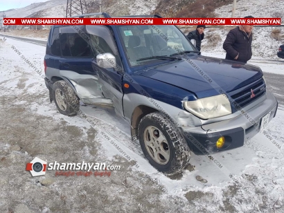 Ավտովթար Գեղարքունիքի մարզում. բախվել են Mitsubishi Pajero io-ն ու Volkswagen–ը. կա վիրավոր. ՖՈՏՈՌԵՊՈՐՏԱԺ