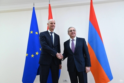 ԱԳ նախարար Զոհրաբ Մնացականյանը հանդիպում է ունեցել Նիդերլանդների Թագավորության արտաքին գործերի նախարար Ստեֆ Բլոկի հետ