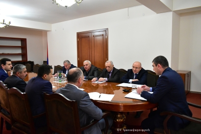 Կստեղծվի հանձնաժողով` ուսումնասիրելու ՓՀԷԿ-երի ազդեցությունը շրջակա միջավայրի վրա. ԱՀ պետական նախարար