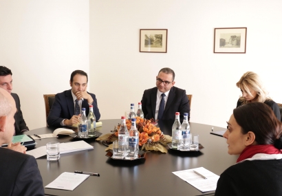 Քննարկվել են Հայաստանը գերմանացի ներդրողների համար գրավիչ դարձնելու հնարավորությունները.Տիգրան Խաչատրյանն ընդունել է Հայաստանում ԳԴՀ դեսպանին