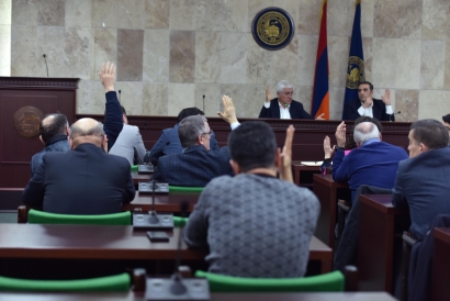 ԵՊՀ գիտական խորհուրդն ընդունել է «Բարձրագույն կրթության և գիտության մասին» ՀՀ օրենքի նախագծի վերաբերյալ առաջարկություների փաթեթ. ՖՈՏՈՌԵՊՈՐՏԱԺ