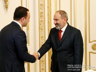 Փաշինյանն ու Ղարիբաշվիլին մտքեր են փոխանակել հակամարտությունների խաղաղ կարգավորման շուրջ
