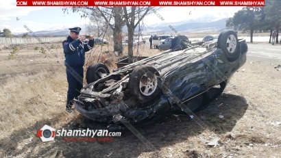Խոշոր ավտովթար Լոռու մարզում. բախվել են 2 Opel-ները, որոնցից մեկը գլխիվաjր հայտնվել է ճանապարհից դուրս. կա վիրավոր. ՖՈՏՈՌԵՊՈՐՏԱԺ, ՏԵՍԱՆՅՈՒԹ
