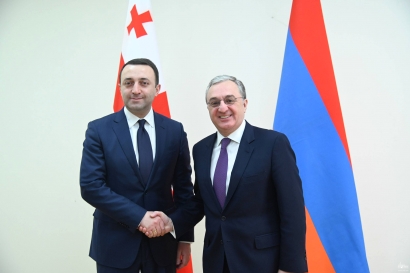 ԱԳ նախարար Զոհրաբ Մնացականյանը հանդիպում է ունեցել Վրաստանի պաշտպանության նախարար Իրակլի Ղարիբաշվիլիի հետ