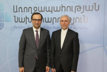 Իրանի դեսպանն Արսեն Թորոսյանին ներկայացրել է կորոնավիրուսի դեմ պայքարում իր երկրի փորձը