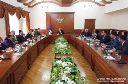 Բակո Սահակյանը խորհրդակցություն է հրավիրել կորոնավիրուսի տարածումը կանխարգելելու հարցով
